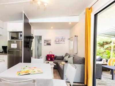 Cliquez pour découvrir toutes les photos de l'HÉBERGEMENT ! mobil-home - En Chon Les Pins photo 5
