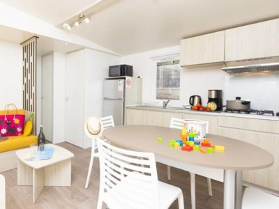 Cliquez pour découvrir toutes les photos de l'HÉBERGEMENT ! mobil-home - En Chon Les Pins photo 3