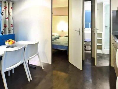 Cliquez pour découvrir toutes les photos de l'HÉBERGEMENT ! mobil-home - La Masia photo 5