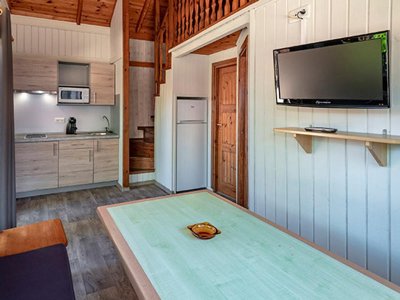 Cliquez pour découvrir toutes les photos de l'HÉBERGEMENT ! chalet - Solmar photo 5