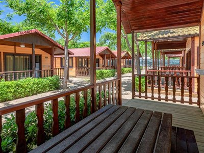 Cliquez pour découvrir toutes les photos de l'HÉBERGEMENT ! chalet - Solmar photo 9