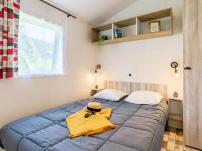Cliquez pour découvrir toutes les photos de l'HÉBERGEMENT ! mobil-home - Le Bois Joli photo 2