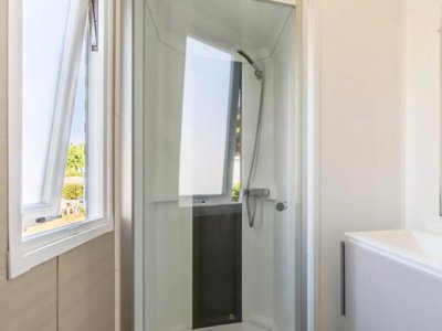 Cliquez pour découvrir toutes les photos de l'HÉBERGEMENT ! mobil-home - Le Bois Joli photo 6