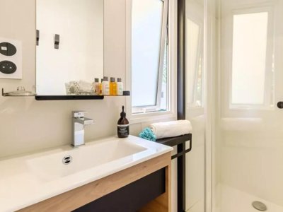 Cliquez pour découvrir toutes les photos de l'HÉBERGEMENT ! mobil-home - Le Bois Joli photo 5