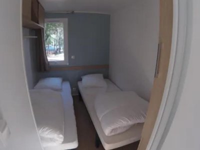 Cliquez pour découvrir toutes les photos de l'HÉBERGEMENT ! mobil-home - La Simioune photo 4