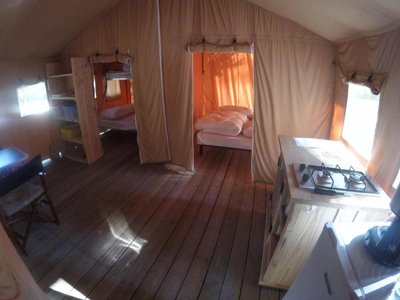 Cliquez pour découvrir toutes les photos de l'HÉBERGEMENT ! tente - La Simioune photo 2