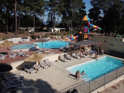 Cliquez pour découvrir toutes les photos de l'HÉBERGEMENT ! hébergement insolite - La Simioune photo 10