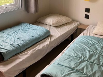 Cliquez pour découvrir toutes les photos de l'HÉBERGEMENT ! mobil-home - La Simioune photo 17