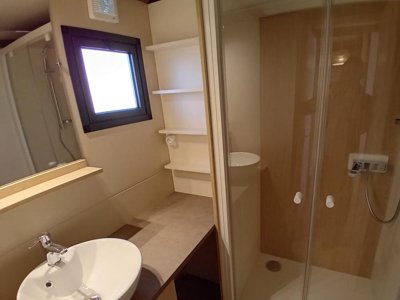 Cliquez pour découvrir toutes les photos de l'HÉBERGEMENT ! chalet - Domaine De Gaujac - Paradis photo 5