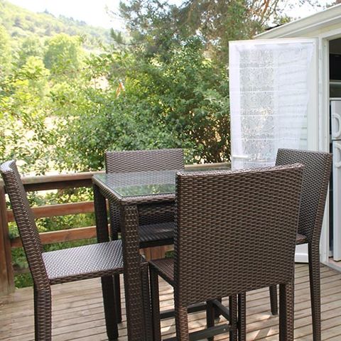 Cliquez pour découvrir toutes les photos de l'HÉBERGEMENT ! mobilhome - De La Vallée Du Doux photo 2