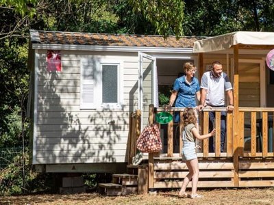 Cliquez pour découvrir toutes les photos de l'ÉTABLISSEMENT ! camping De Bourges photo 12