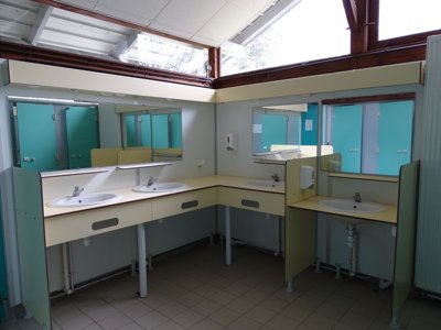Cliquez pour découvrir toutes les photos de l'ÉTABLISSEMENT ! camping De Bourges photo 28