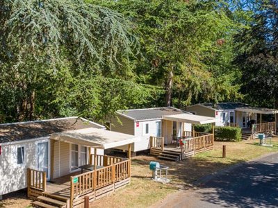 Cliquez pour découvrir toutes les photos de l'ÉTABLISSEMENT ! camping De Bourges photo 4