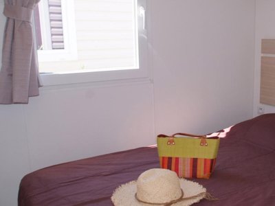 Cliquez pour découvrir toutes les photos de l'HÉBERGEMENT ! mobil-home - Tikayan Clau Mar Jo photo 3