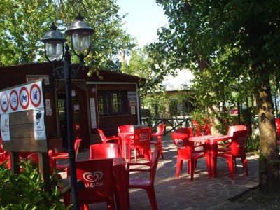 Cliquez pour découvrir toutes les photos de l'ÉTABLISSEMENT ! camping Azzurro Village photo 8