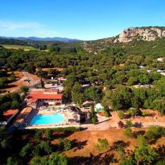 Camping Pas Cher vous présente avec son site Officiel campingpascher.fr, le Établissement Le Val D'Hérault, situé sur la commune de Brissac dans le département Herault (Languedoc-roussillon) en France. L'établissement Le Val D'Hérault vous propose un hébergement de type tente toile et bois de 19 m². L'établissement vous propose 3 autres types d'hébergements. Découvrez tous nos séjours à petits prix dans la commune et aux alentours de Brissac du département : Herault (Languedoc-roussillon).... En savoir plus : cliquez-ICI.