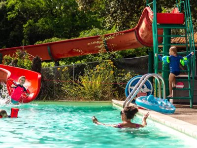 Cliquez pour découvrir toutes les photos de l'ÉTABLISSEMENT ! camping Flower Le Martinet Rouge photo 6