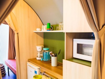 Cliquez pour découvrir toutes les photos de l'HÉBERGEMENT ! tente - Flower Le Soleil Des Bastides photo 4