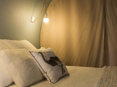 Cliquez pour découvrir toutes les photos de l'HÉBERGEMENT ! tente - Flower Le Soleil Des Bastides photo 6