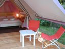 Cliquez pour découvrir toutes les photos de l'HÉBERGEMENT ! tente en toile et bois - camping Flower Le Soleil Des Bastides photo 4