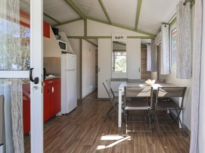 Cliquez pour découvrir toutes les photos de l'HÉBERGEMENT ! chalet - Lacasa photo 2
