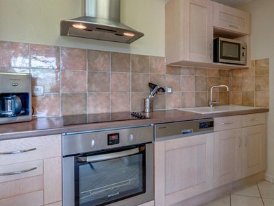 Cliquez pour découvrir toutes les photos de l'HÉBERGEMENT ! appartement - Le Domaine De Camiole - Vacancéole photo 6