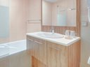 Cliquez pour découvrir toutes les photos de l'HÉBERGEMENT ! studio - résidence Le Domaine De Camiole - Vacancéole photo 7