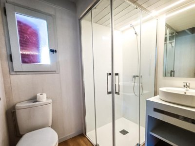 Cliquez pour découvrir toutes les photos de l'HÉBERGEMENT ! bungalow - La Llosa photo 2