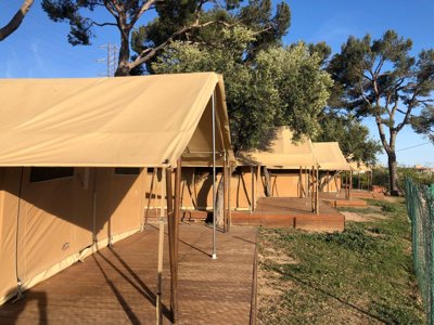 Cliquez pour découvrir toutes les photos de l'HÉBERGEMENT ! tente toile et bois - Cambrils Caban photo 7