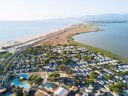 Camping Pas Cher vous présente avec son site Officiel campingpascher.fr, le Établissement Siblu Mar Estang, situé sur la commune de Canet En Roussillon dans le département Pyrenees-orientales (Languedoc-roussillon) en France. L'établissement Siblu Mar Estang vous propose un hébergement de type mobil-home de 28 m². L'établissement vous propose 28 autres types d'hébergements. Découvrez tous nos séjours à petits prix dans la commune et aux alentours de Canet En Roussillon du département : Pyrenees-orientales (Languedoc-roussillon).... En savoir plus : cliquez-ICI.