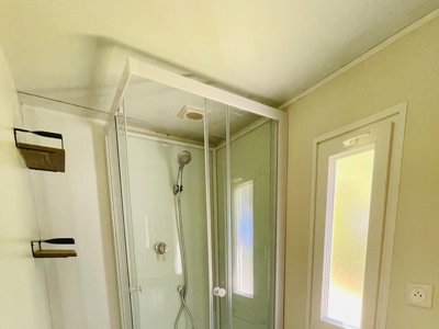 Cliquez pour découvrir toutes les photos de l'HÉBERGEMENT ! mobil-home - Flower La Pibola photo 10