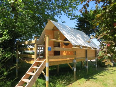 tente en toile et bois - Flower Le Haut Dick photo 1