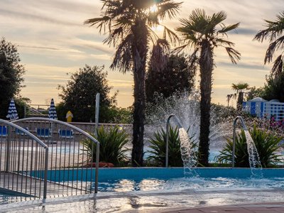Cliquez pour découvrir toutes les photos de l'ÉTABLISSEMENT ! établissement Laguna Village photo 6