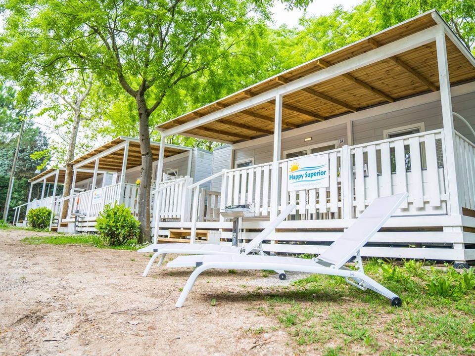 Cliquez pour découvrir toutes les photos de l'HÉBERGEMENT ! mobil-home - établissement Laguna Village photo 2