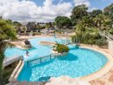 Camping Pas Cher vous présente avec son site Officiel campingpascher.fr, le Camping Domaine De La Ville Huchet classé 4 étoiles, situé sur la commune de Saint Malo dans le département Ille-et-vilaine (Bretagne) en France. Le camping Domaine De La Ville Huchet, vous présente un hébergement de type mobil-home. Le camping Domaine De La Ville Huchet vous proposeun séjour PAS CHER avec une REMISEdu dimanche 13 septembre au dimanche 20 septembre 2026, en promotion à -36% pour 7 nuits à 419 € au lieu de 660,77 € soit une Économie de 241,77 €. Cette location propose 20 dates différentes pour réserver votre séjour. Découvrez également les 1 autres gammes d'hébergements du camping. Les Avis clients pour le Camping Domaine De La Ville Huchet sont excellents avec une note moyenne de 8 sur 10. Piscine couverte, Piscine extérieure, Animations familiales, Club enfants, Aire de jeux enfants, Baby-foot, Centre équestre, Court de tennis, Golf, Ping-pong, Piscine, Pétanque, Salle de fitness, Terrain de football, Terrain multisports, Trampoline, Bar, Créperie, Pizzeria, Plats à emporter, Snack/Bar, Épicerie,... En savoir plus : cliquez-ICI.