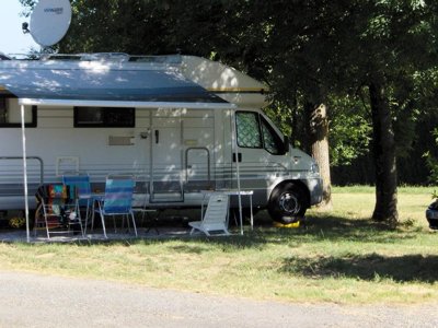 Cliquez pour découvrir toutes les photos de l'ÉTABLISSEMENT ! camping Les Craouès photo 19