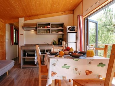 Cliquez pour découvrir toutes les photos de l'HÉBERGEMENT ! mobil-home - Domaine De Kervallon photo 2