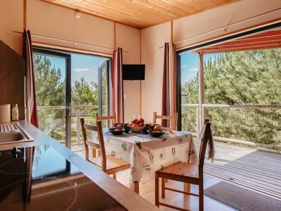 Cliquez pour découvrir toutes les photos de l'HÉBERGEMENT ! mobil-home - Domaine De Kervallon photo 3