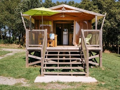 tente en toile et bois - Domaine De Kervallon photo 2