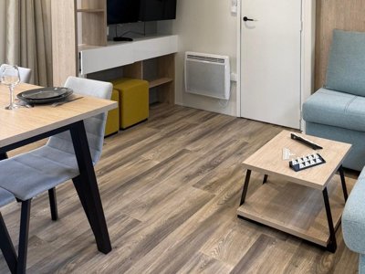 Cliquez pour découvrir toutes les photos de l'HÉBERGEMENT ! mobil-home - Domaine De Kervallon photo 7