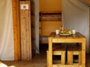 Cliquez pour découvrir toutes les photos de l'HÉBERGEMENT ! tente en toile et bois - camping De La Dune Bleue photo 4