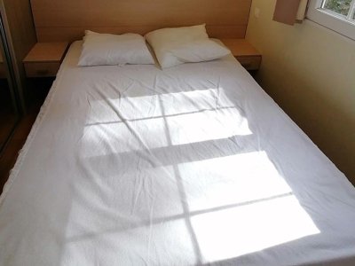 Cliquez pour découvrir toutes les photos de l'HÉBERGEMENT ! mobil-home - Résidentiel La Pinède photo 4