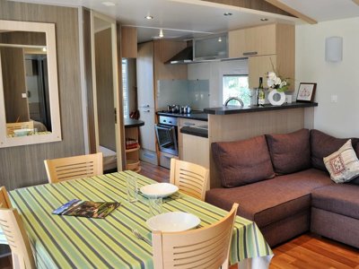 Cliquez pour découvrir toutes les photos de l'HÉBERGEMENT ! mobil-home - Résidentiel La Pinède photo 3