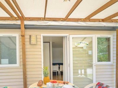 Cliquez pour découvrir toutes les photos de l'HÉBERGEMENT ! mobil-home - Flower Le Fondespierre photo 3