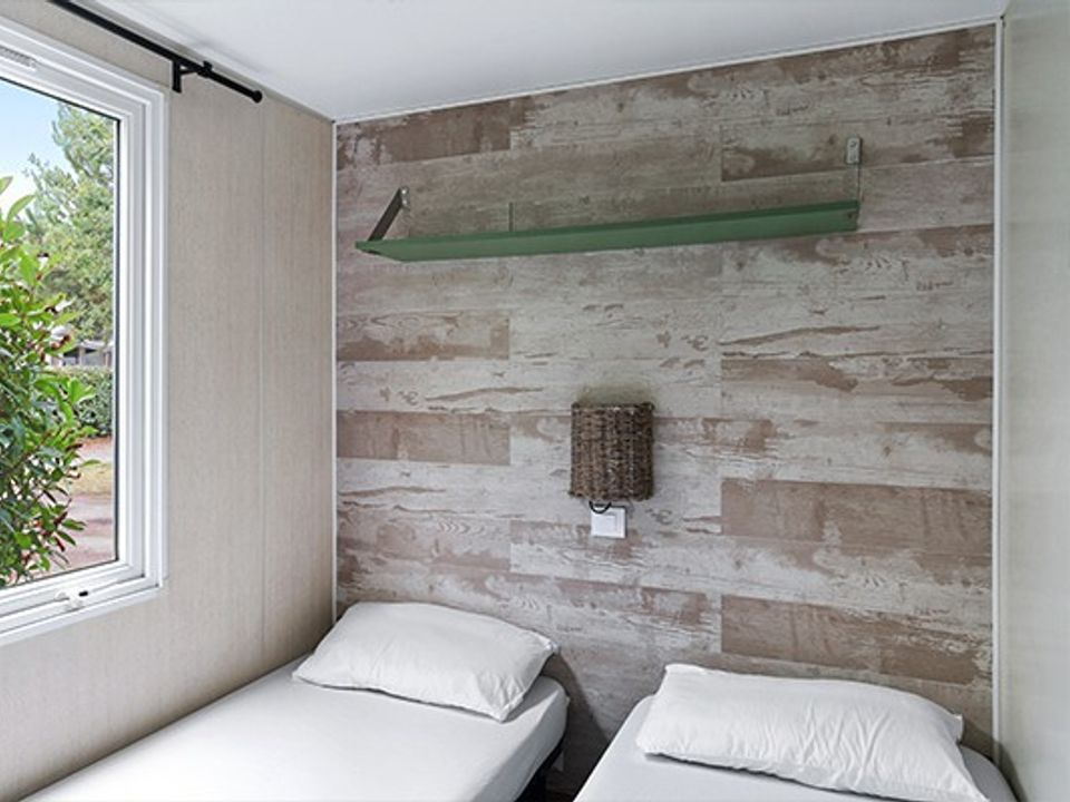 Cliquez pour découvrir toutes les photos de l'HÉBERGEMENT ! mobil-home - Ca Savio photo 2