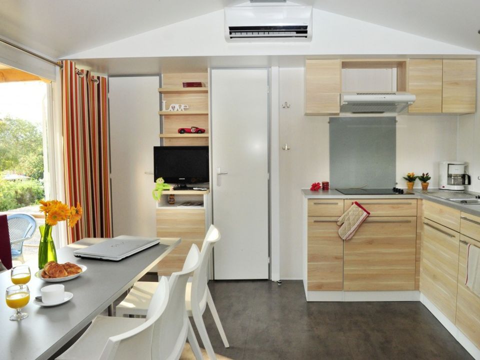 Cliquez pour découvrir toutes les photos de l'HÉBERGEMENT ! mobil-home - établissement Ca Savio photo 4