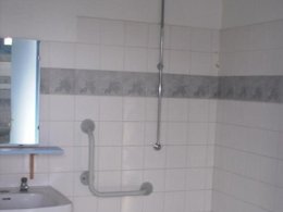 Camping Pas Cher vous présente avec son site Officiel campingpascher.fr, le Camping Le Clos De La Lère classé 3 étoiles, situé sur la commune de Cayriech dans le département Tarn-et-garonne (Midi Pyrénées) en France. Le camping Le Clos De La Lère vous propose un hébergement de type mobil-home de 26 m² pour 4 personnes avec climatisation (télévision). L'établissement vous propose 5 autres types d'hébergements. Découvrez tous nos séjours à petits prix dans la commune et aux alentours de Cayriech du département : Tarn-et-garonne (Midi Pyrénées). Les Avis clients pour le Camping Le Clos De La Lère sont de 7 sur 10. Piscine chauffée, Piscine extérieure, Animations familiales, Aire de jeux enfants, Canoë-kayak, Centre équestre, Court de tennis, Ping-pong, Pétanque, Randonnée, Terrain multisports, Dépôt de pain, Supermarché, Épicerie,... En savoir plus : cliquez-ICI.