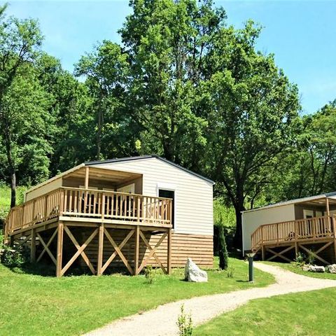chalet - White Rock photo 1