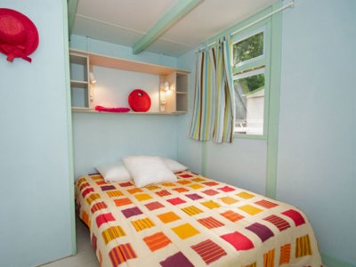 Cliquez pour découvrir toutes les photos de l'HÉBERGEMENT ! chalet - De La Baie photo 4