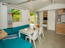Cliquez pour découvrir toutes les photos de l'HÉBERGEMENT ! mobil-home - camping De La Baie photo 4